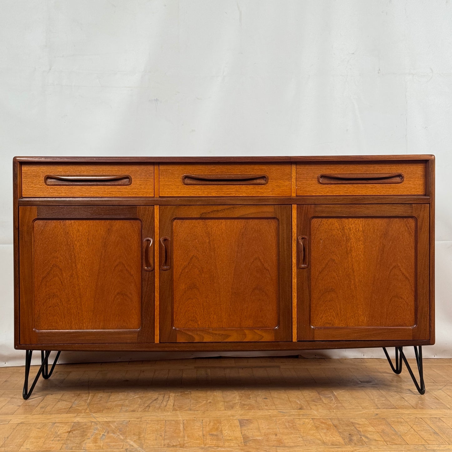 Vintage GPlan Fresco Sideboard on Hairpin Legs, 1970s — Mid-Century Modern Teak Credenza