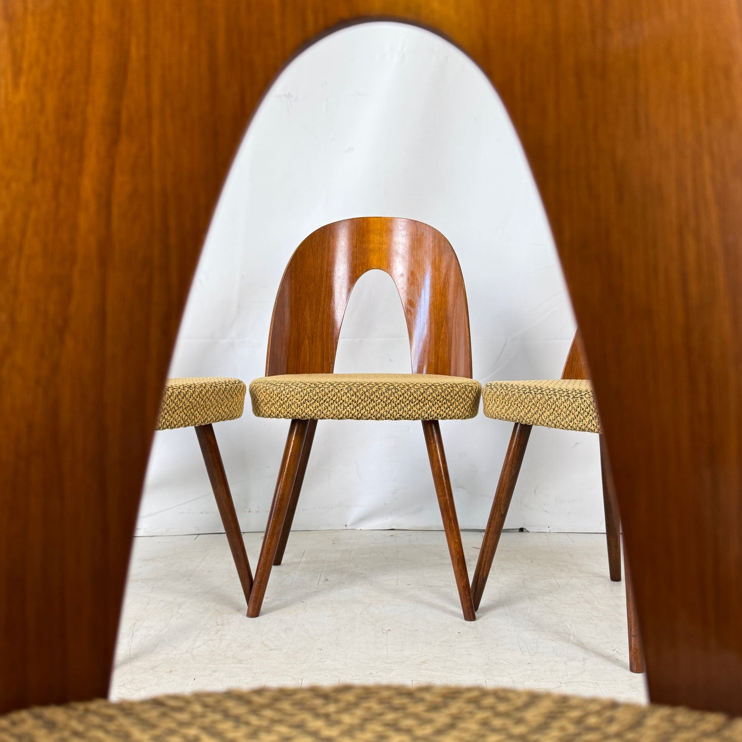 Set of 4 Dining Chairs by Antonín Šuman for Tatra Nabytok, 1960s