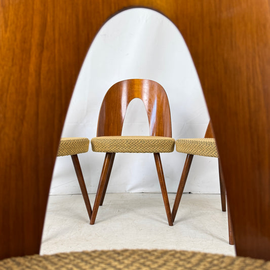 Set of 4 Dining Chairs by Antonín Šuman for Tatra Nabytok, 1960s
