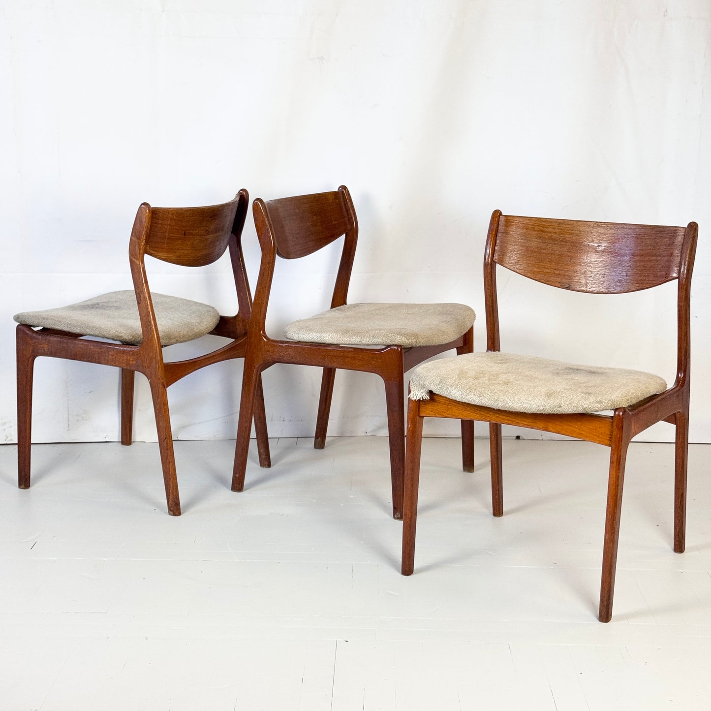 P.E. Jørgensen for Farso Stolefabrik Dining Chair, 1960s — Danish Mid-Century Design (To Restore)