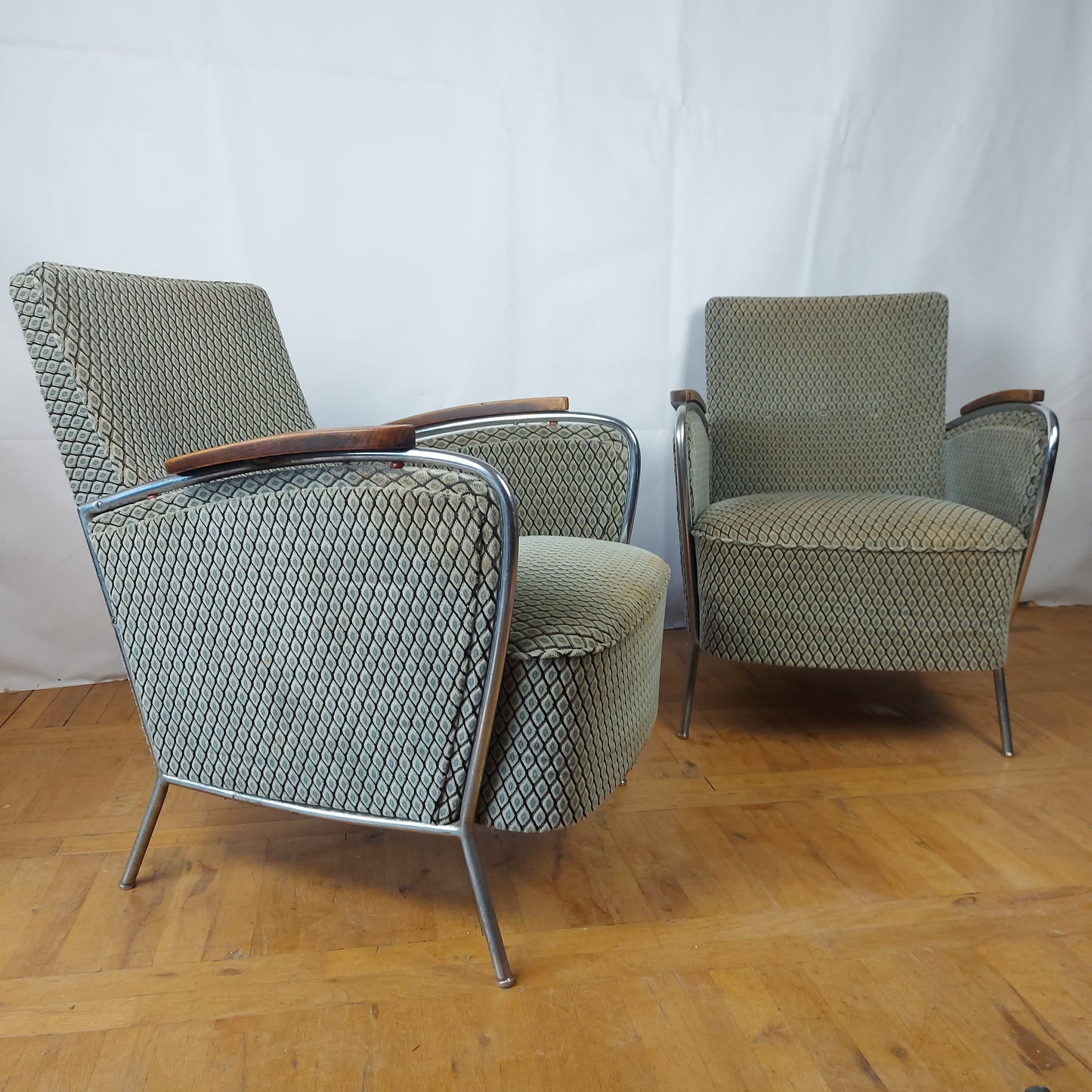 Pair of Bauhaus tubular armchair by József Peresztegi 1960s