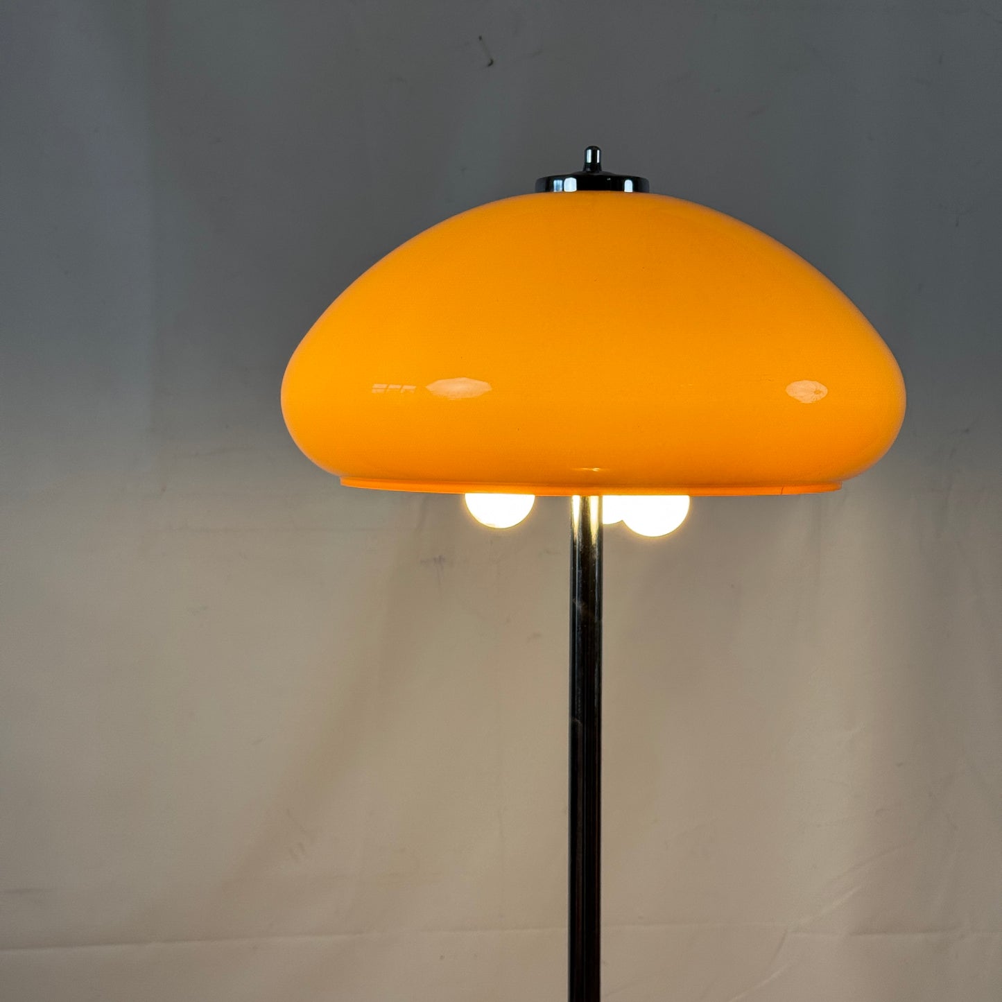 Vintage Hungarian “Szarvasi” Standing Lamp, 1970s — Retro Mid-Century Lighting
