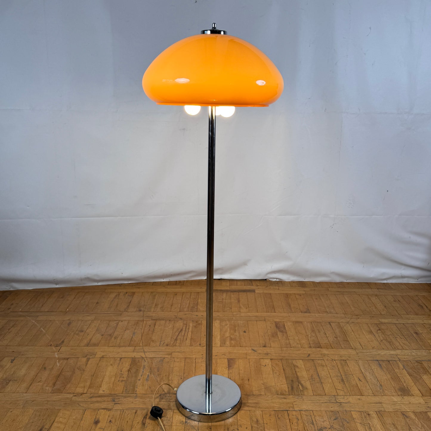 Vintage Hungarian “Szarvasi” Standing Lamp, 1970s — Retro Mid-Century Lighting
