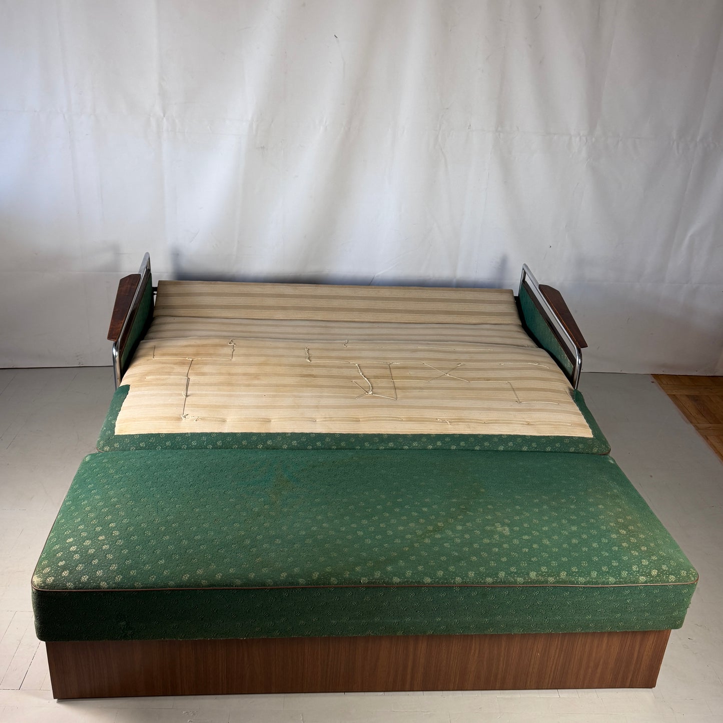Peresztegi Sofa Set – Hungarian Design, 1960s