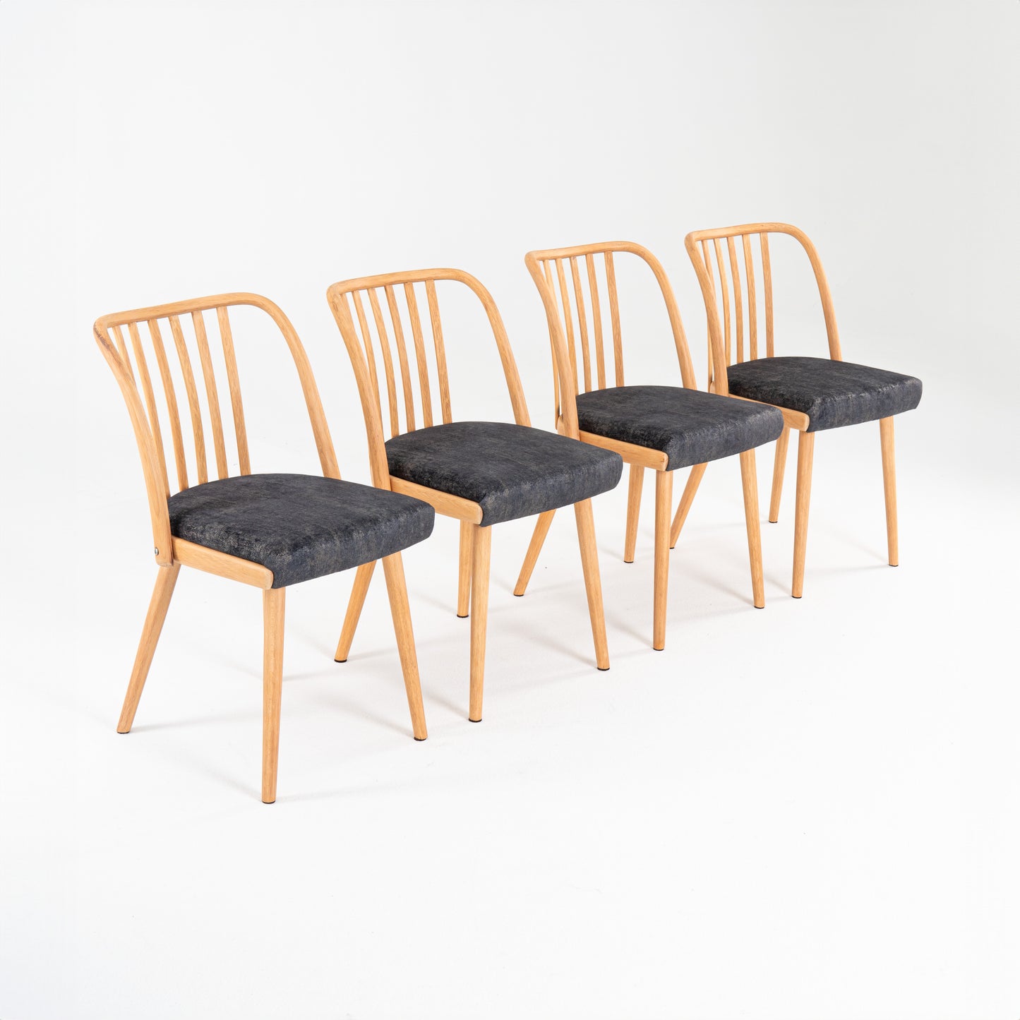 Set of 4 dining chairs by Antonin Suman for Jitona 1960s