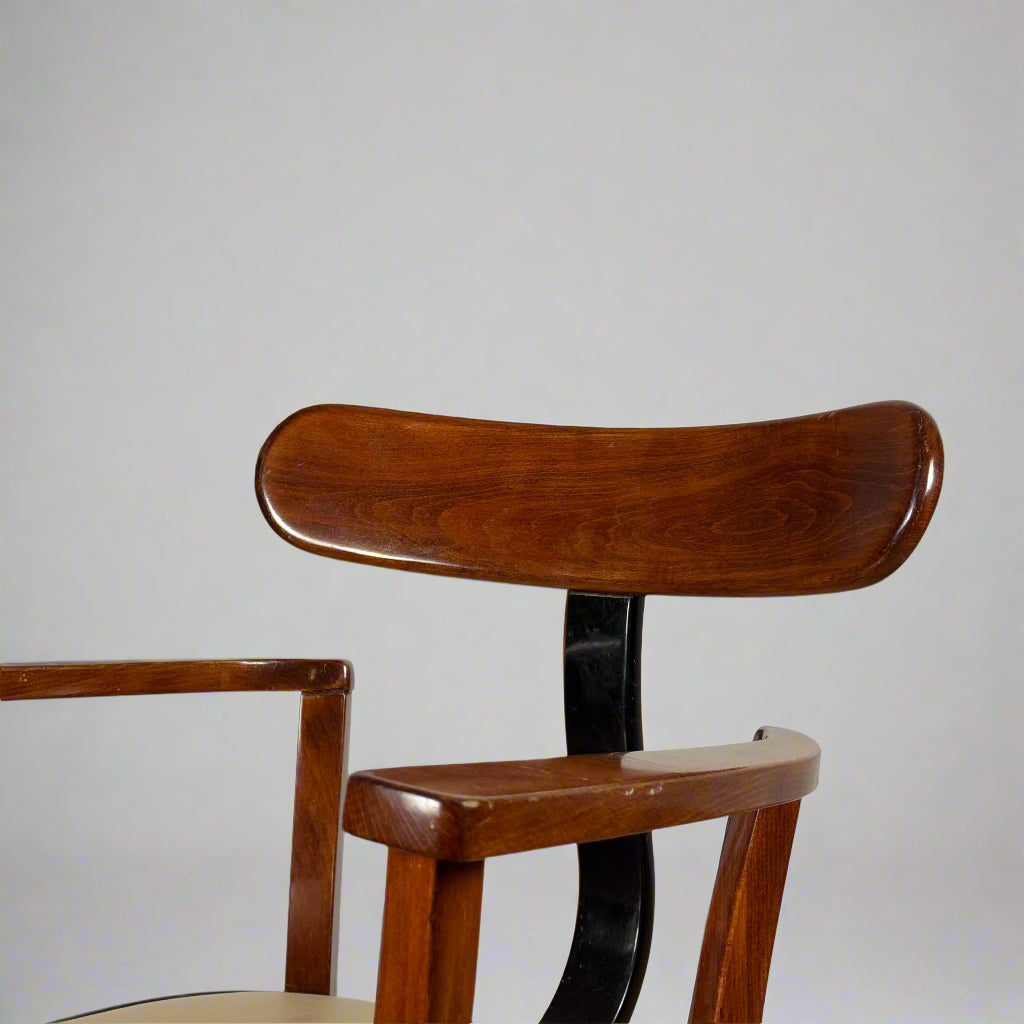 Lajos Kozma beech wood chair for Szék és Faárugyár Rt. 1930s