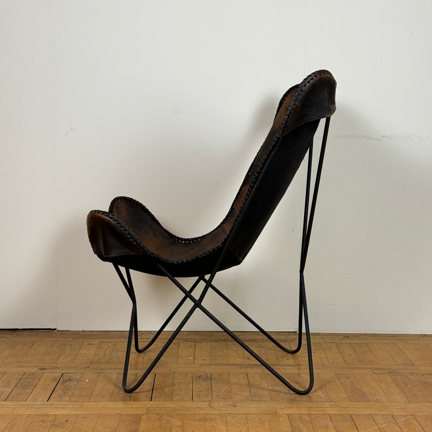 Vintage leather butterfly chair 1990s