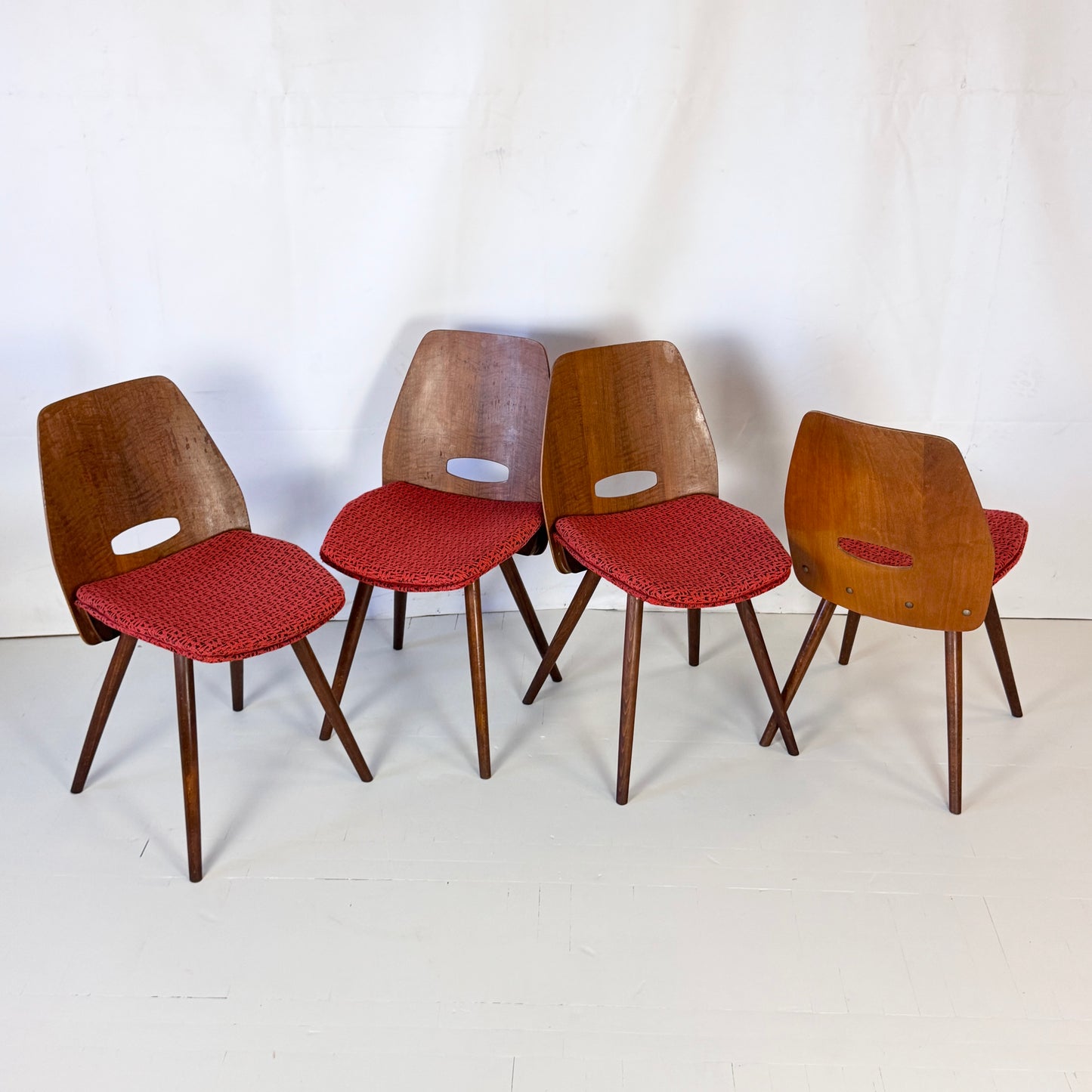 Set of 4 Retro Tatra Nábytok Dining Chairs, 1960s — Czechoslovakian Mid-Century Design