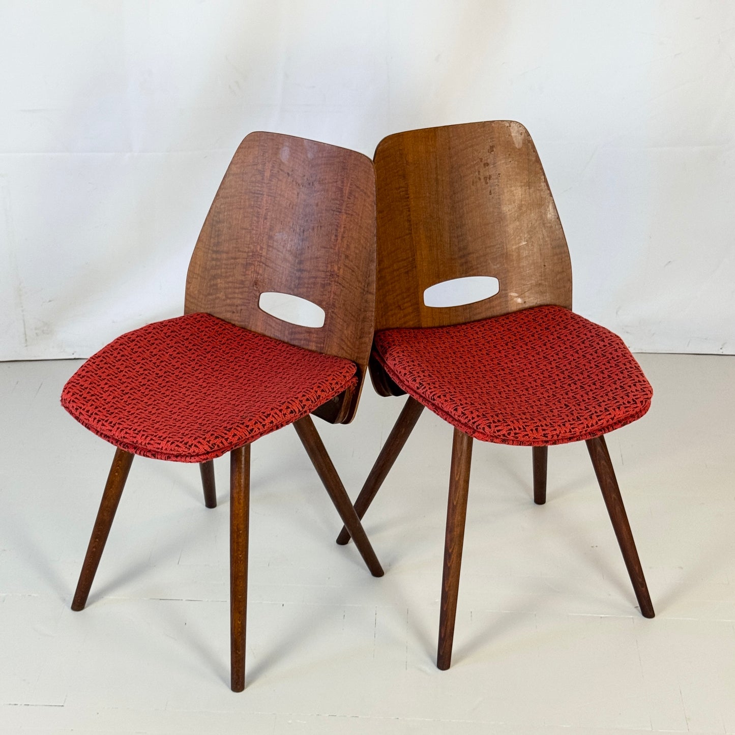 Set of 4 Retro Tatra Nábytok Dining Chairs, 1960s — Czechoslovakian Mid-Century Design
