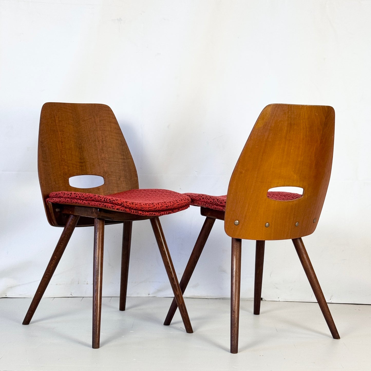Set of 4 Retro Tatra Nábytok Dining Chairs, 1960s — Czechoslovakian Mid-Century Design