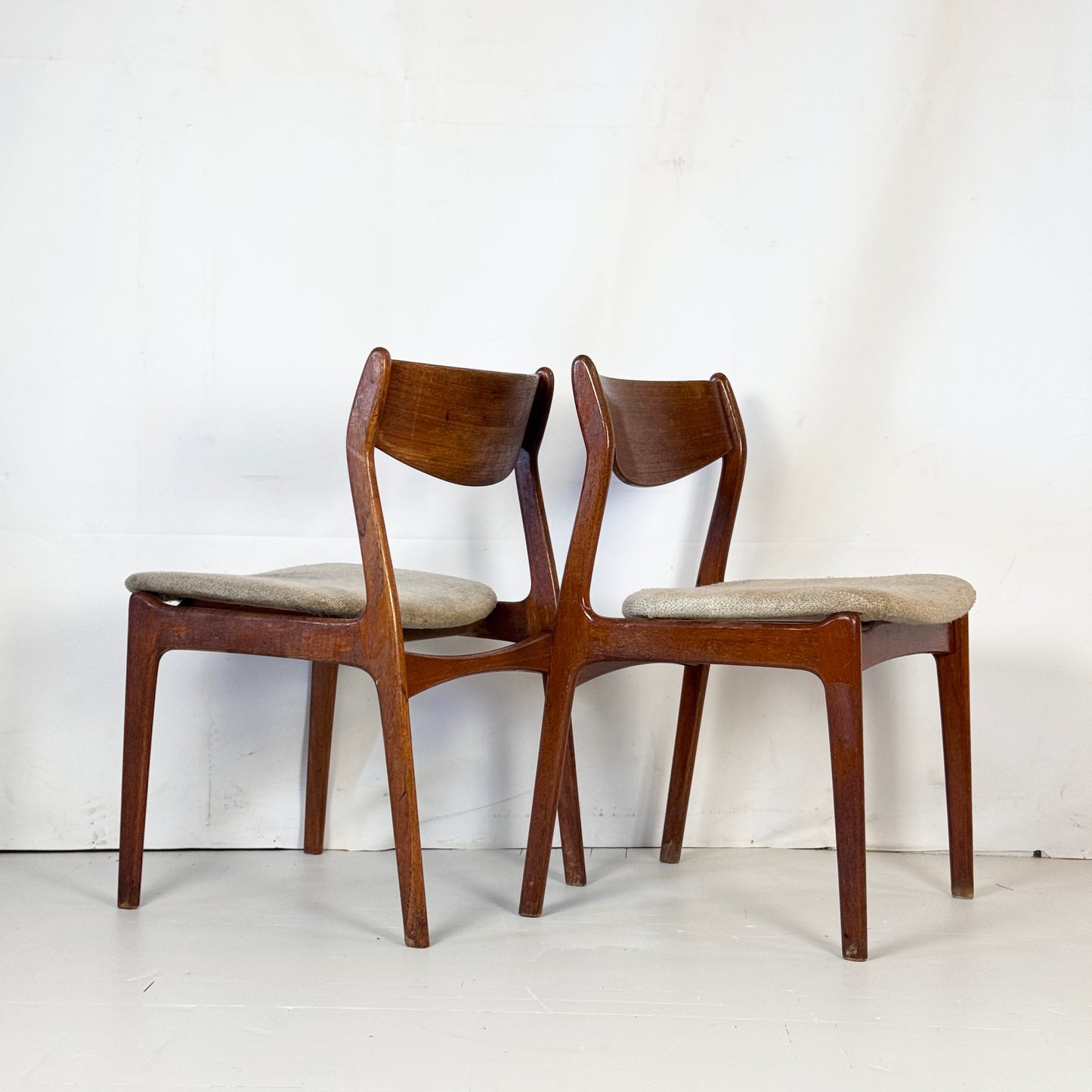P.E. Jørgensen for Farso Stolefabrik Dining Chair, 1960s — Danish Mid-Century Design (To Restore)
