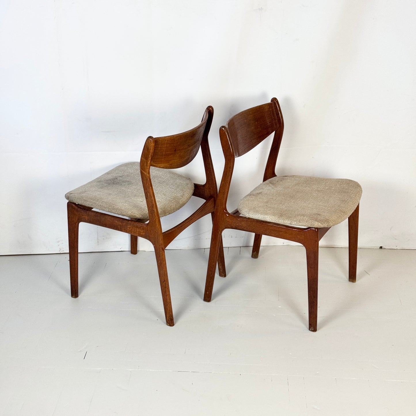 P.E. Jørgensen for Farso Stolefabrik Dining Chair, 1960s — Danish Mid-Century Design (To Restore)