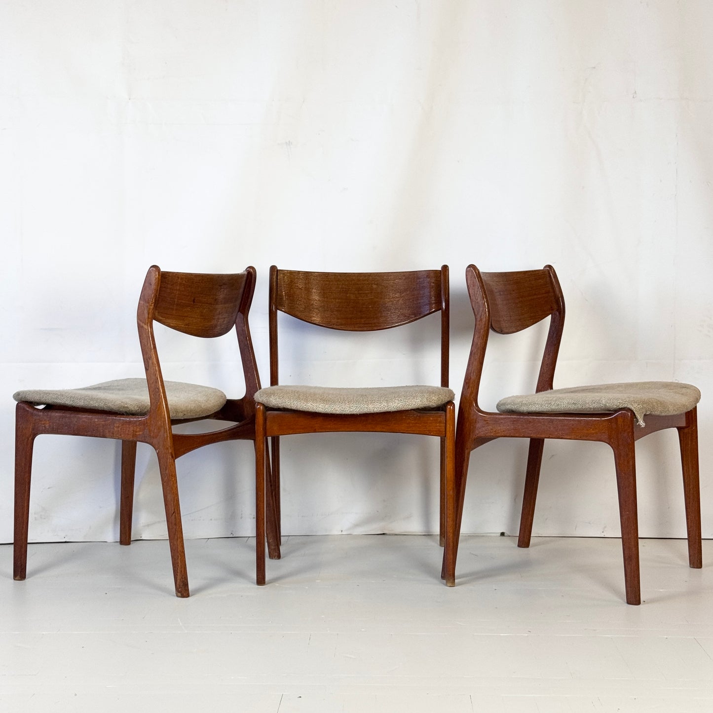 P.E. Jørgensen for Farso Stolefabrik Dining Chair, 1960s — Danish Mid-Century Design (To Restore)