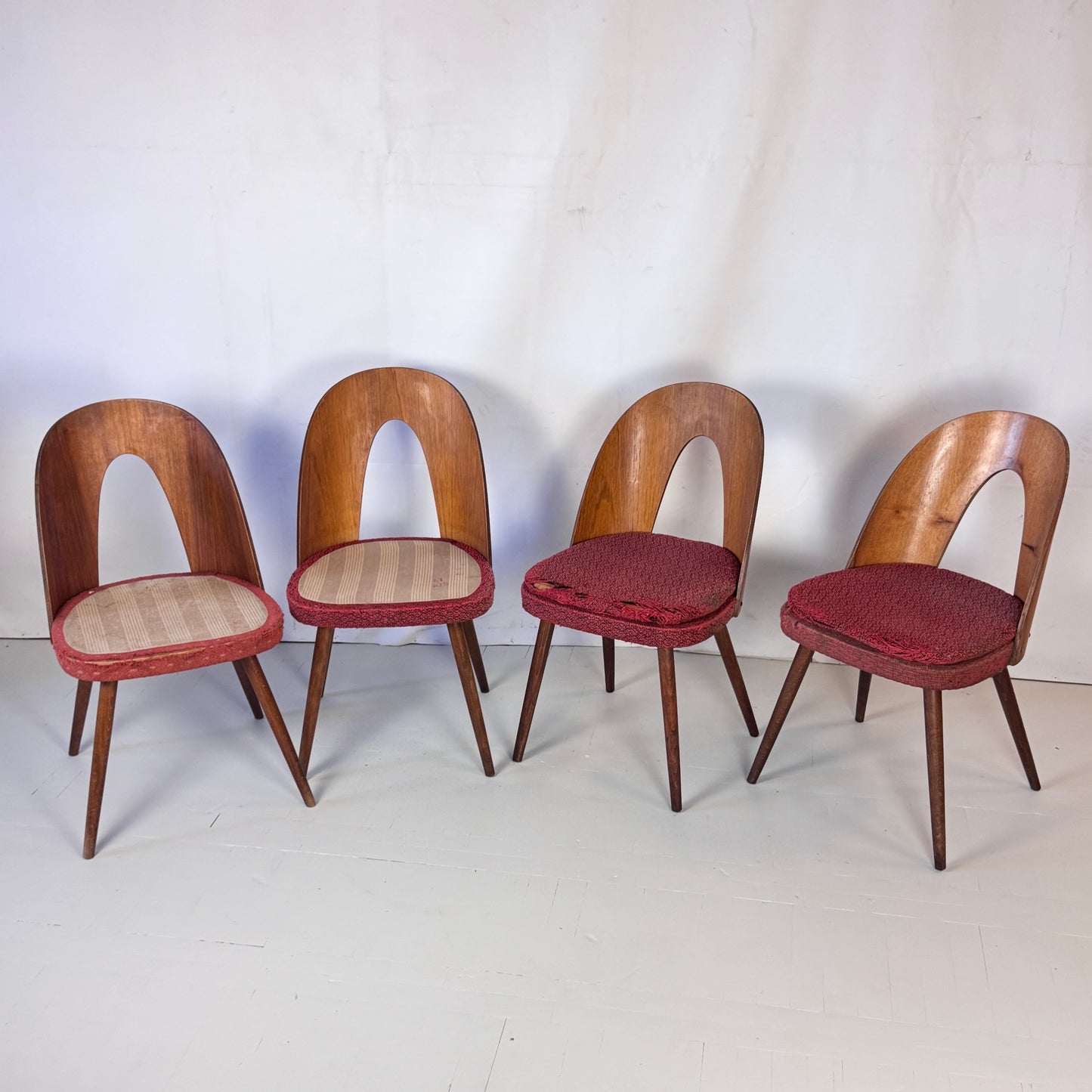 Set of 4 Antonín Šuman Dining Chairs for Tatra Nábytok, 1960s — Vintage Czechoslovakian Design (Needs Refurbishment)