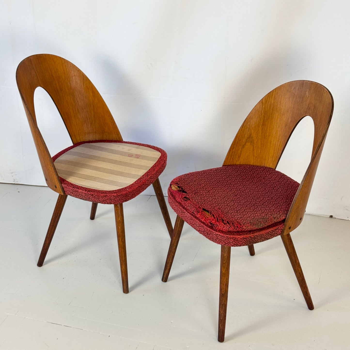 Set of 4 Antonín Šuman Dining Chairs for Tatra Nábytok, 1960s — Vintage Czechoslovakian Design (Needs Refurbishment)