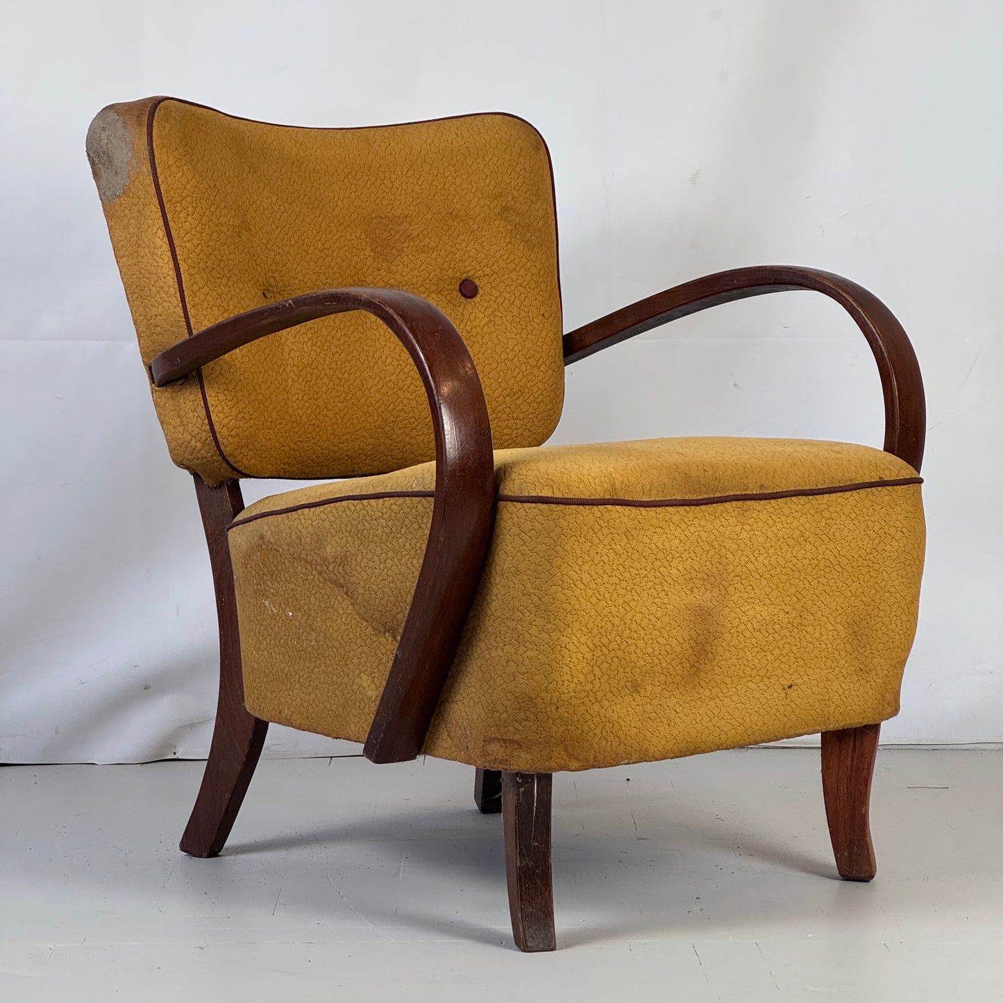 Jindřich Halabala H-237 Art Deco Armchair for UP Závody, 1930s — Original Condition, Needs Refurbishment