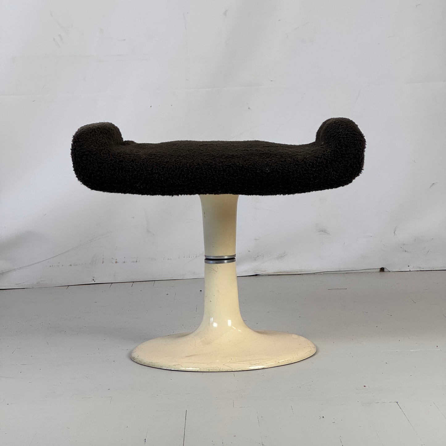 Hungarian Space Age Swivel Chair with Footrest, 1960s