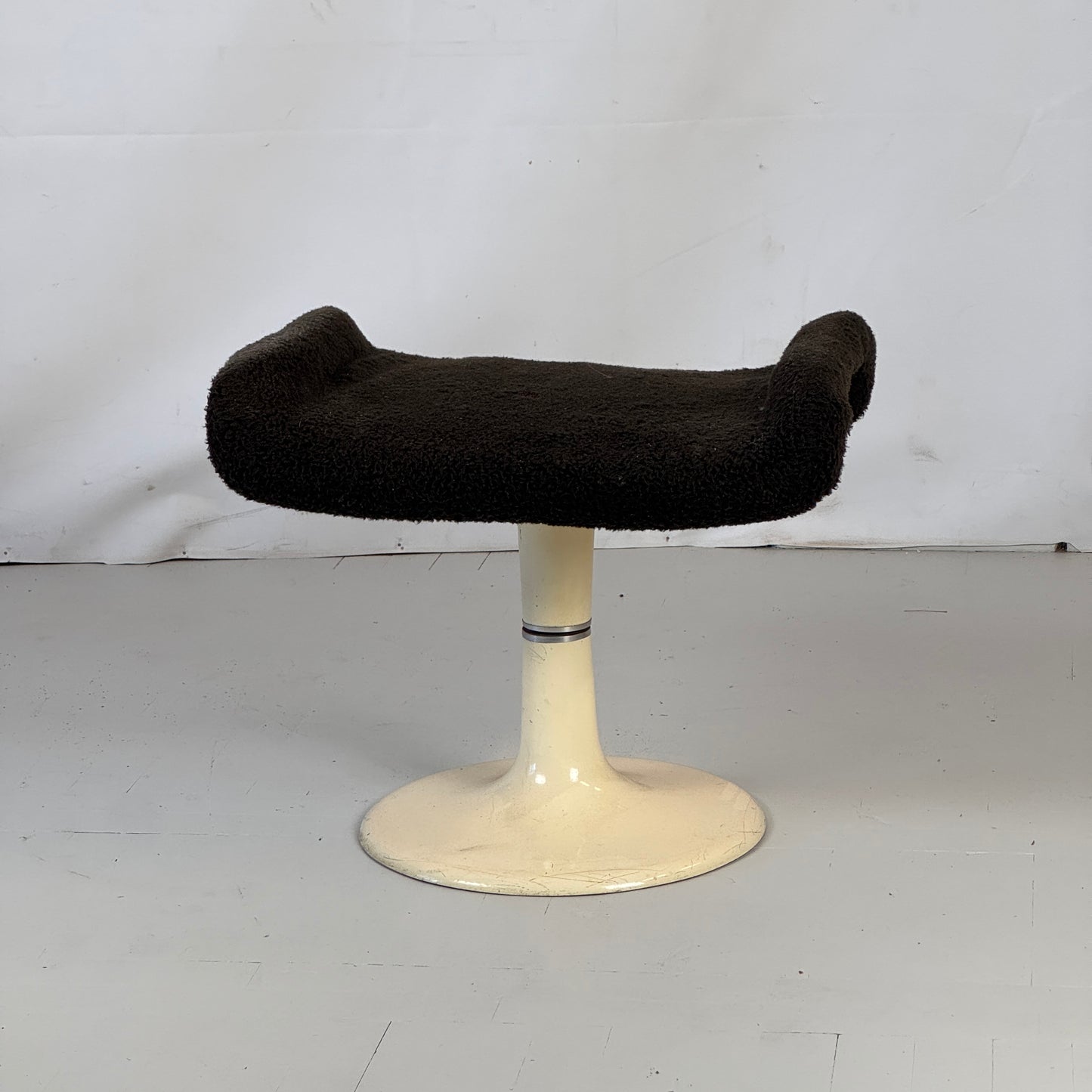 Hungarian Space Age Swivel Chair with Footrest, 1960s