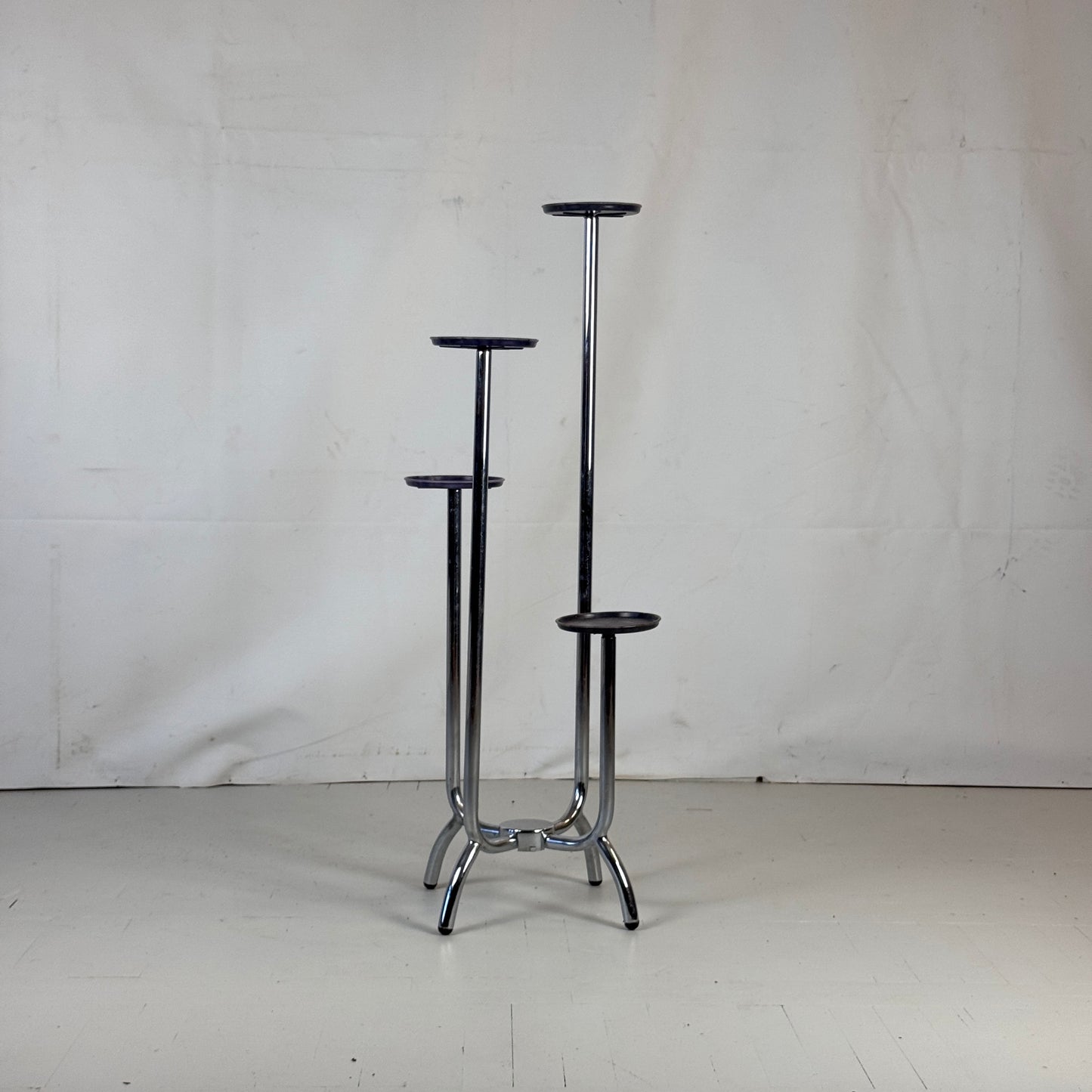 Bauhaus Tubular Steel Plant Holder, Chrome Finish, 1960s