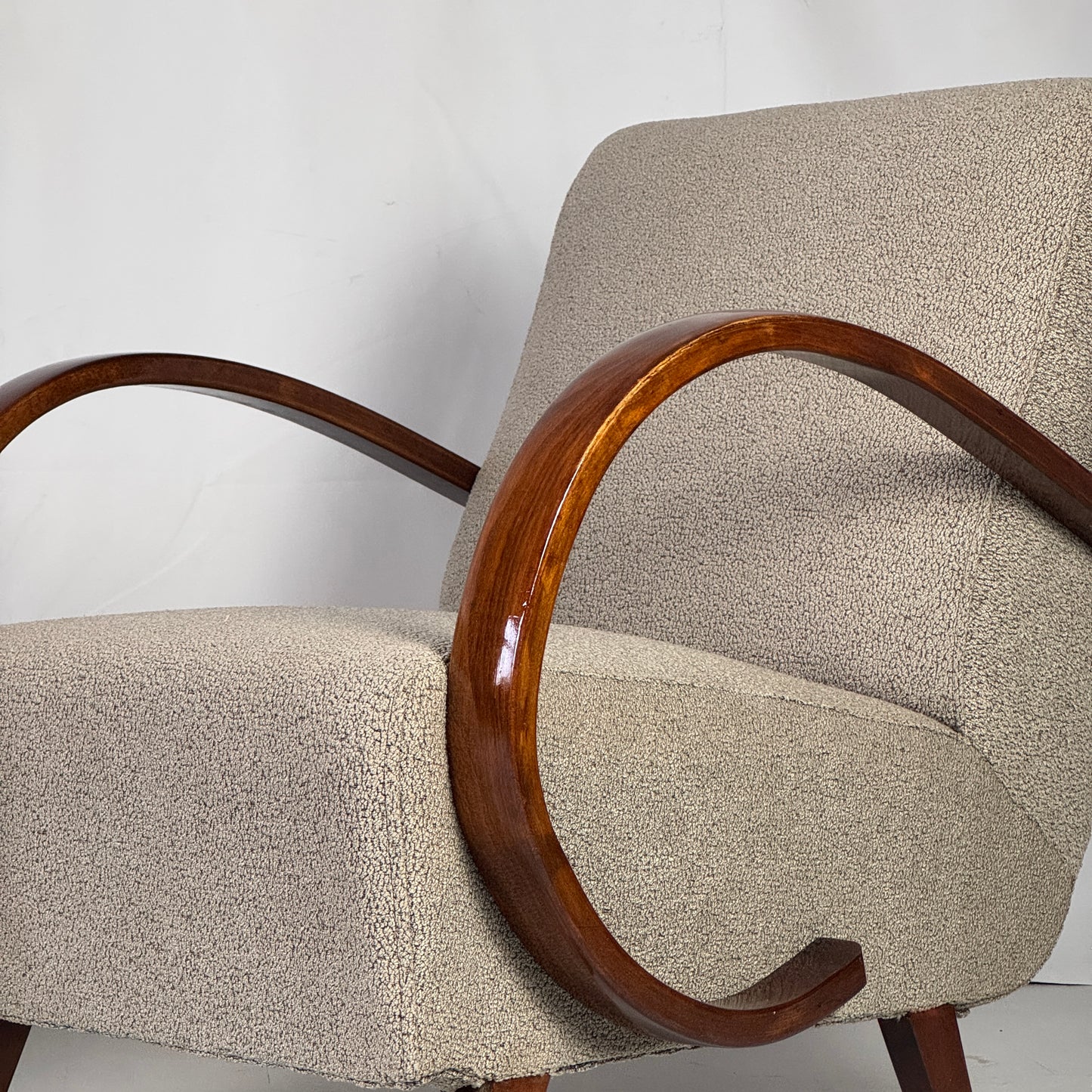 Pair of Jindřich Halabala H-410 Armchairs, Czechoslovakia, 1930s