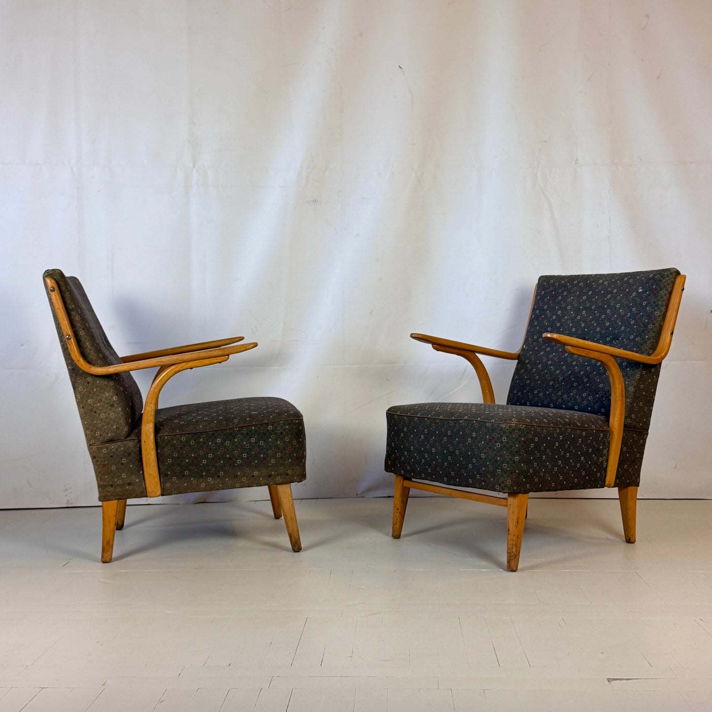 Pair of Hungarian “Velence” Art Deco Armchairs, 1960s