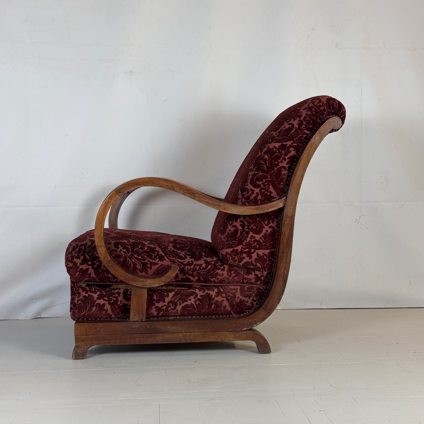 Pair of Massive Art Deco Armchairs, 1930s – For Refurbishment