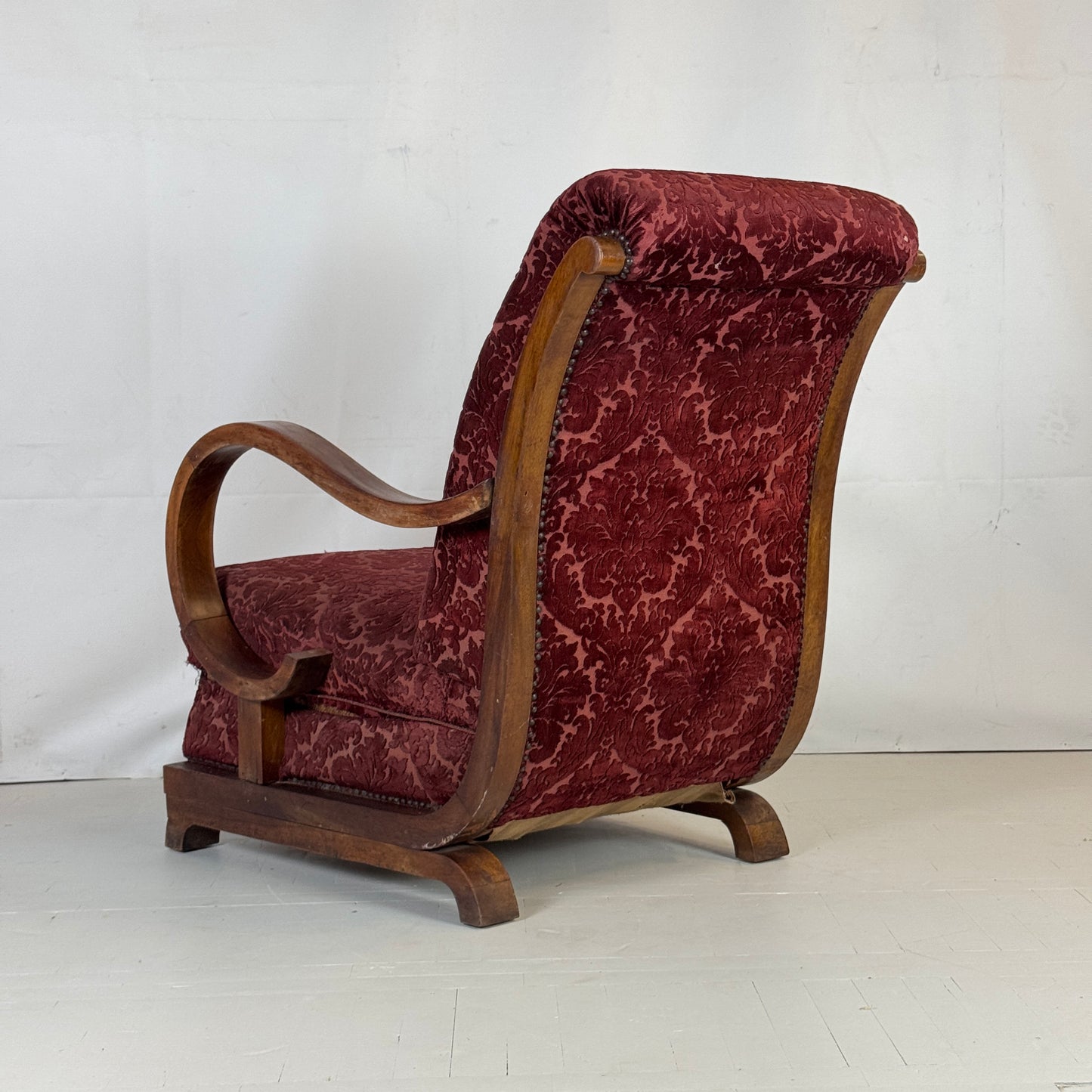 Pair of Massive Art Deco Armchairs, 1930s – For Refurbishment