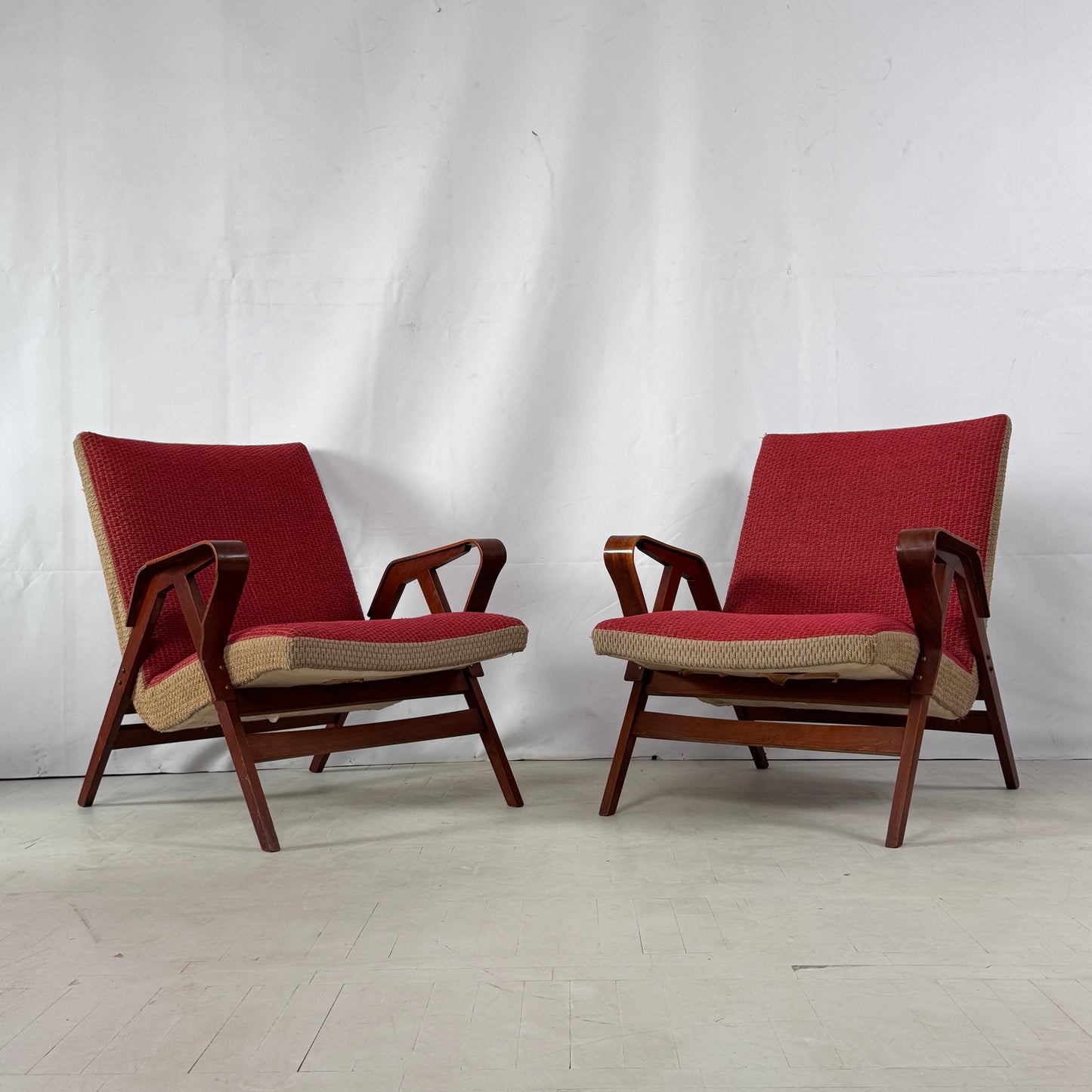 Pair of Vintage Armchairs by Jaroslav Jirák for Tatra Nabytok, 1960s