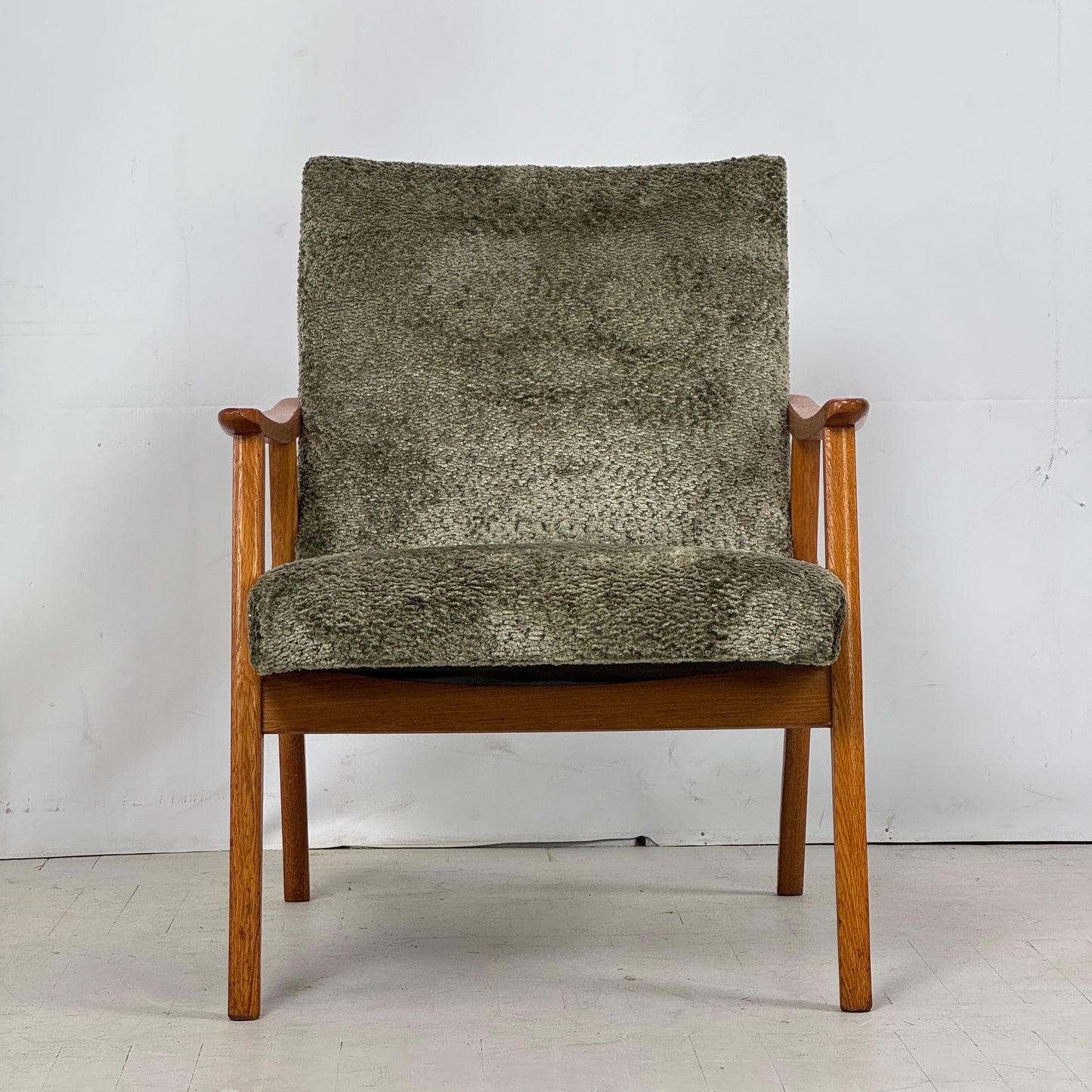 Czechoslovakian Jitona Armchairs, 1960s