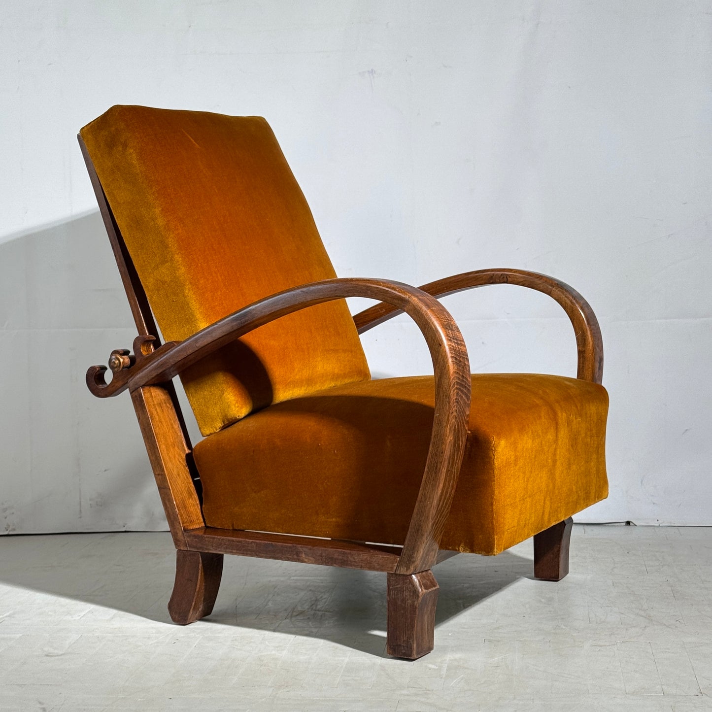 Pair of Adjustable “Kanadier” Armchairs, 1930s