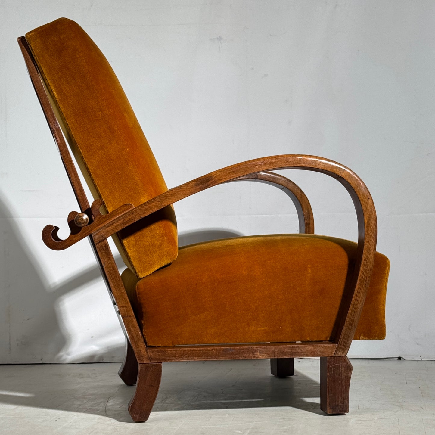 Pair of Adjustable “Kanadier” Armchairs, 1930s