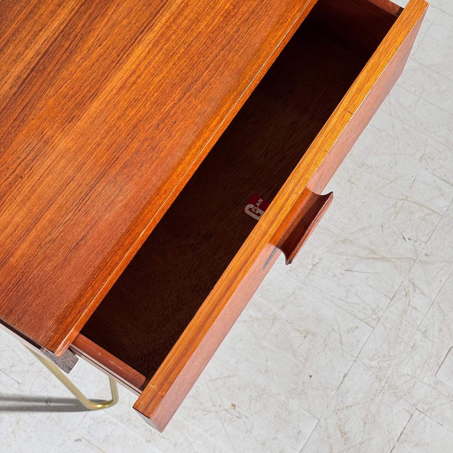 Pair of G Plan “Quadrille” Bedside Tables on Hairpin Legs, 1960s