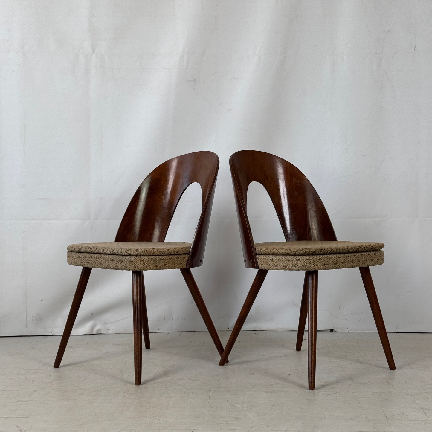 Set of 4 Dining Chairs by Antonín Šuman for Tatra Nabytok, 1960s
