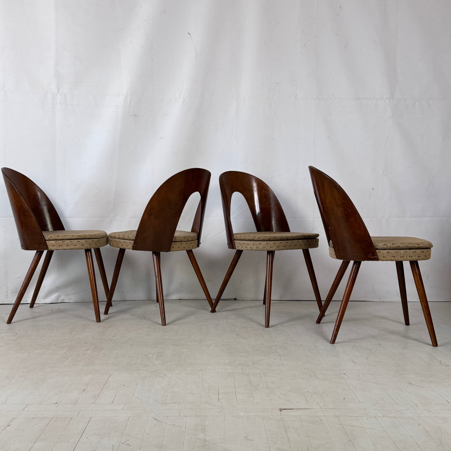 Set of 4 Dining Chairs by Antonín Šuman for Tatra Nabytok, 1960s