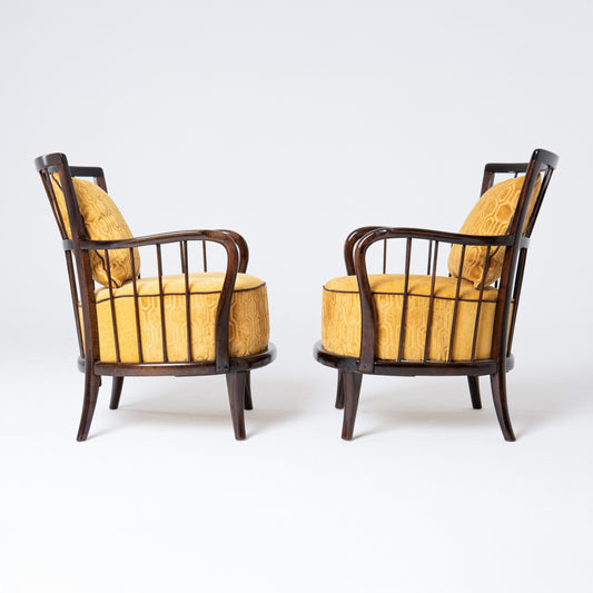 Pair of Hungarian art-deco armchairs 1920s