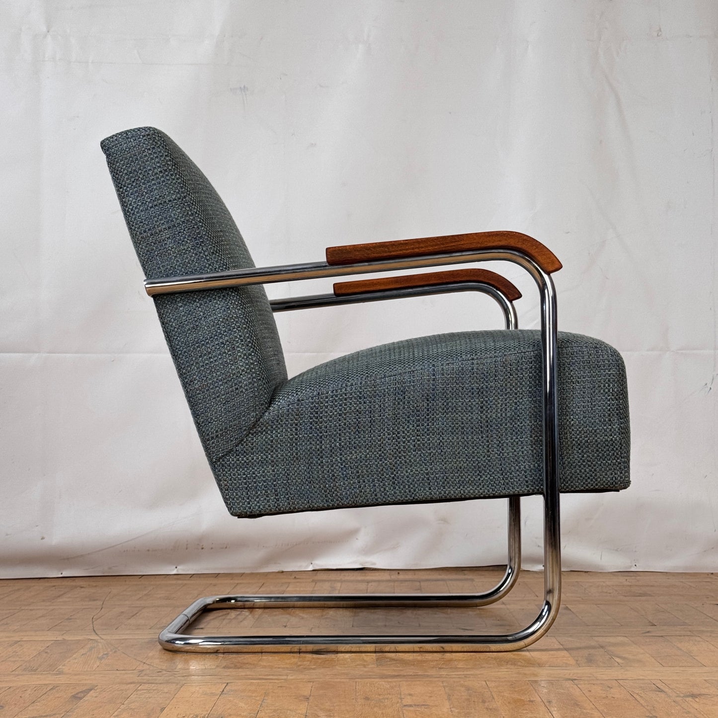 Set of two Tubular Steel Armchairs by Anton Lorenz 1930s