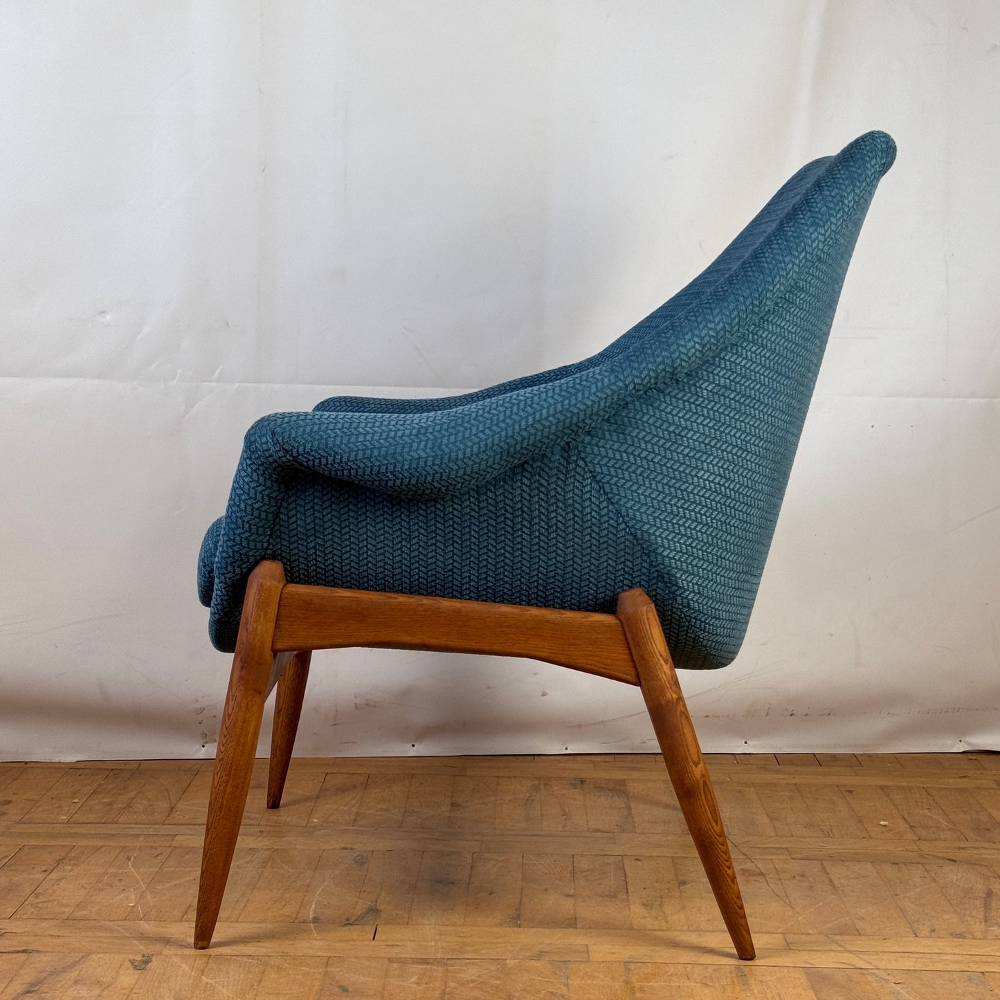 Pair of Hungarian Júlia Gaubek chairs 1960s