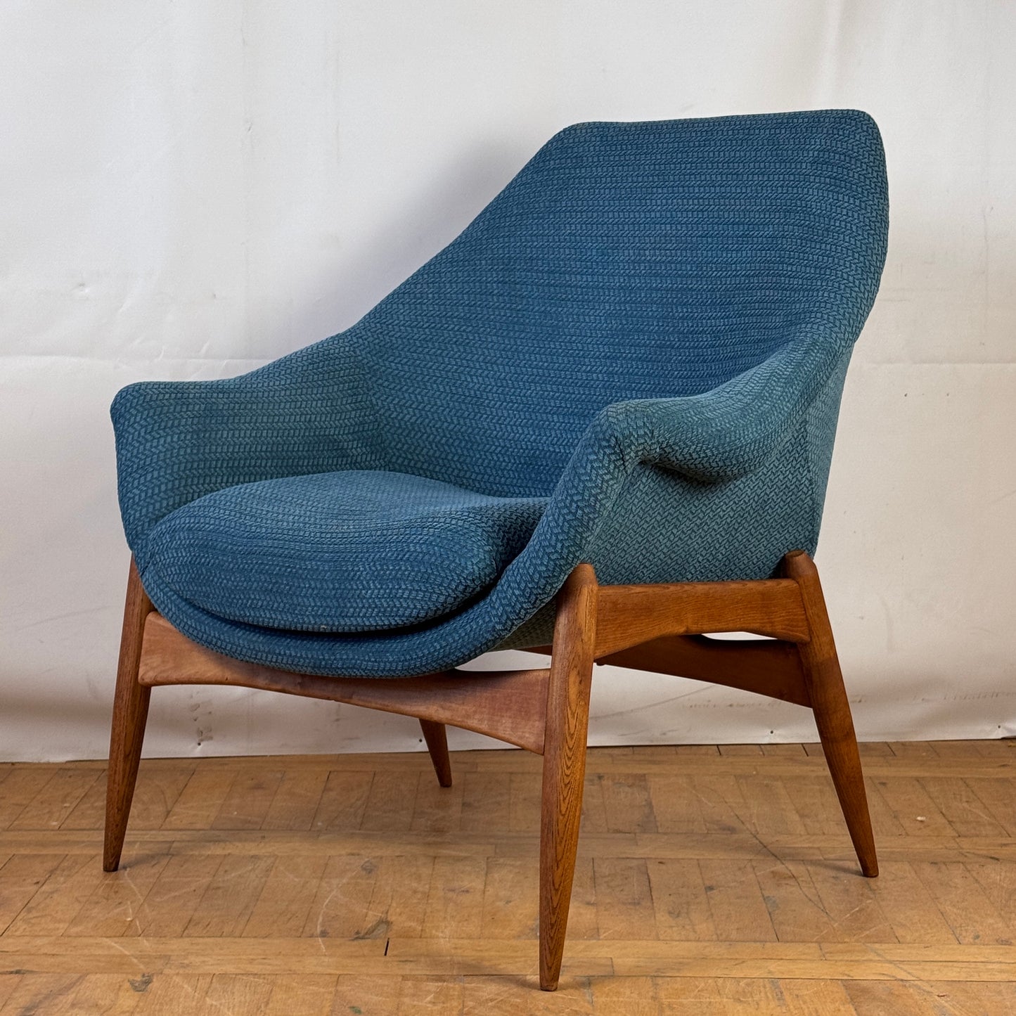 Pair of Hungarian Júlia Gaubek chairs 1960s