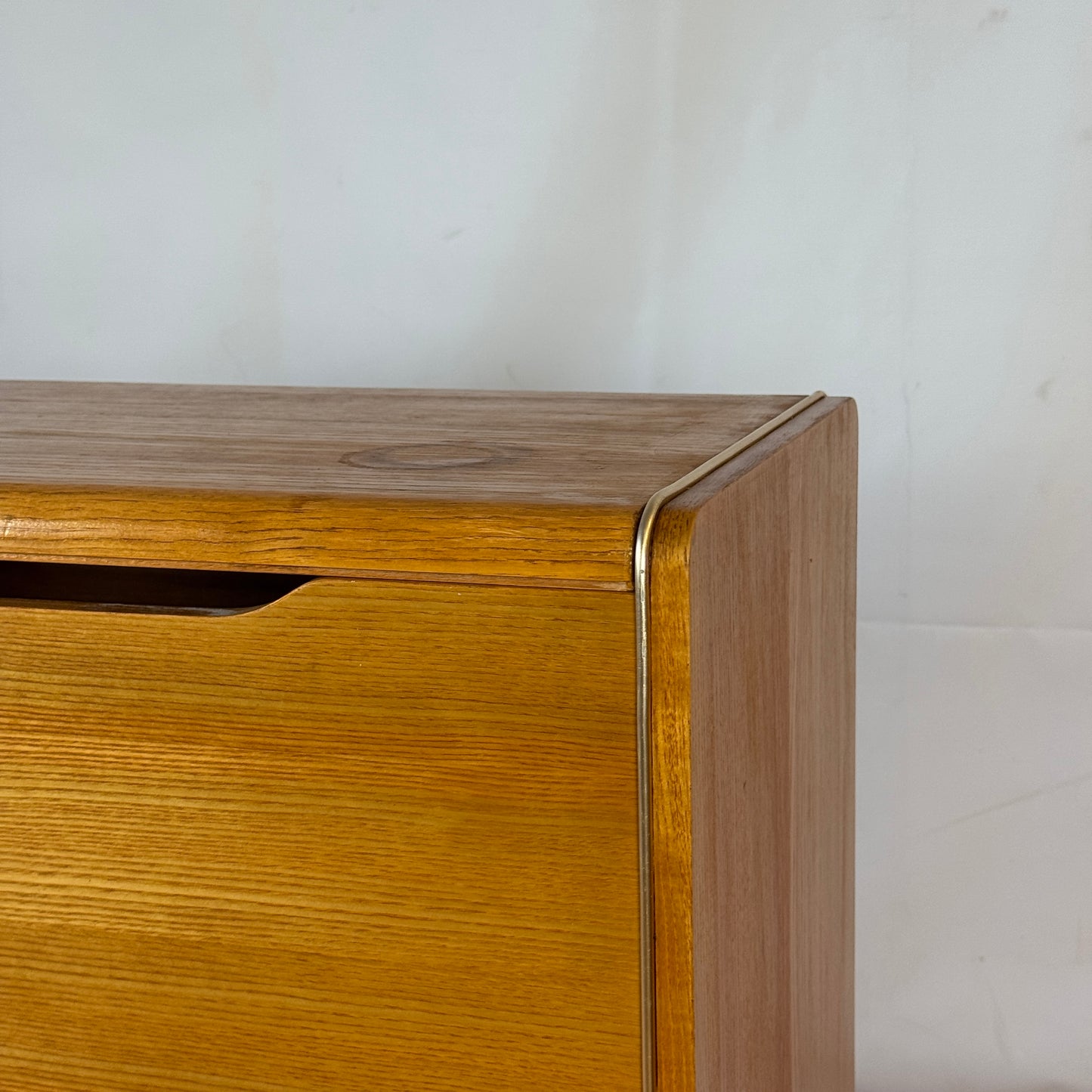 Bohumil Landsman U-391 sideboard for Jitona 1960s