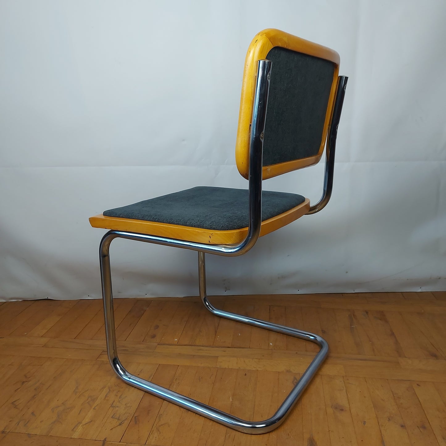 Chrome tubular steel Marcel Breuer "Cesca" style chair 1980s