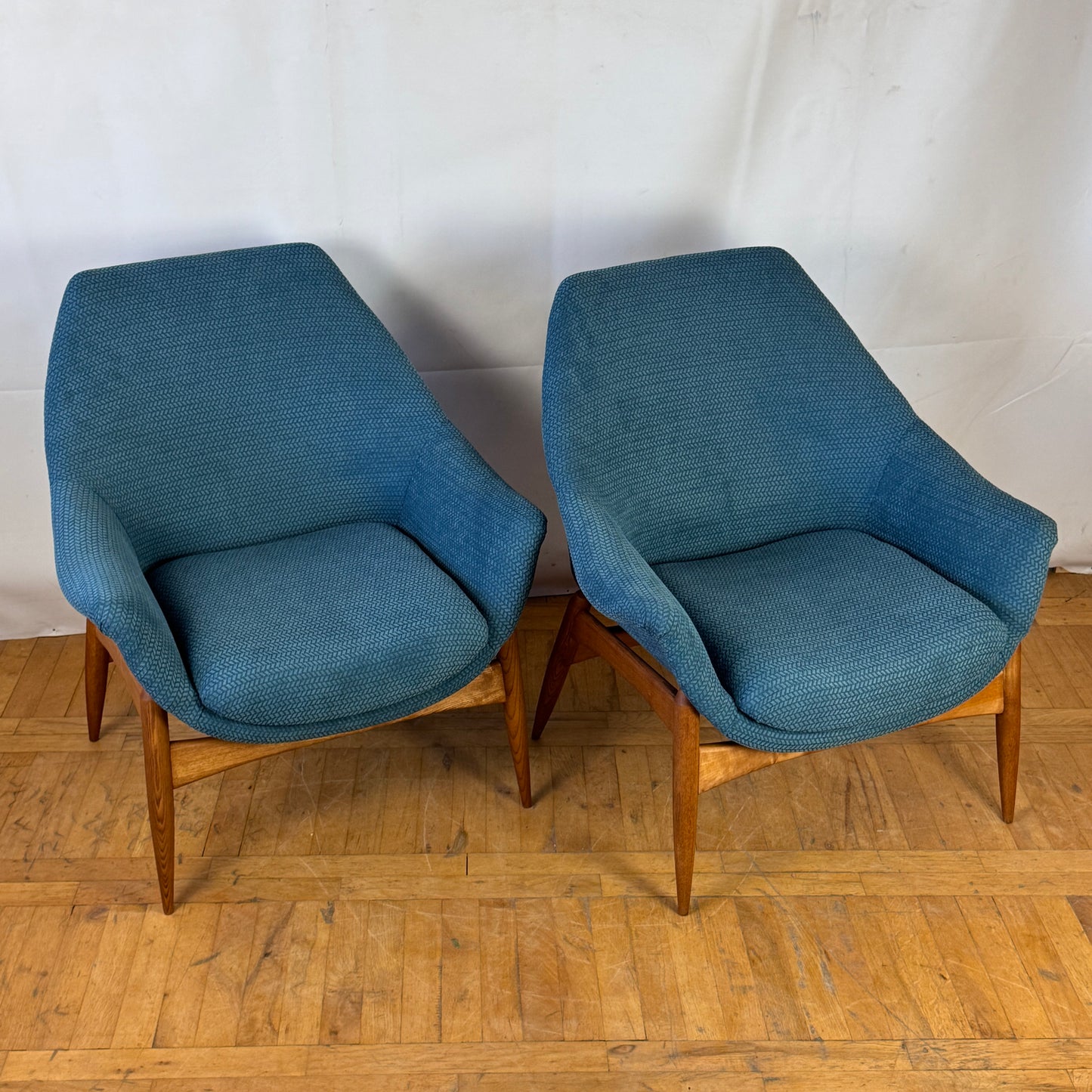 Pair of Hungarian Júlia Gaubek chairs 1960s