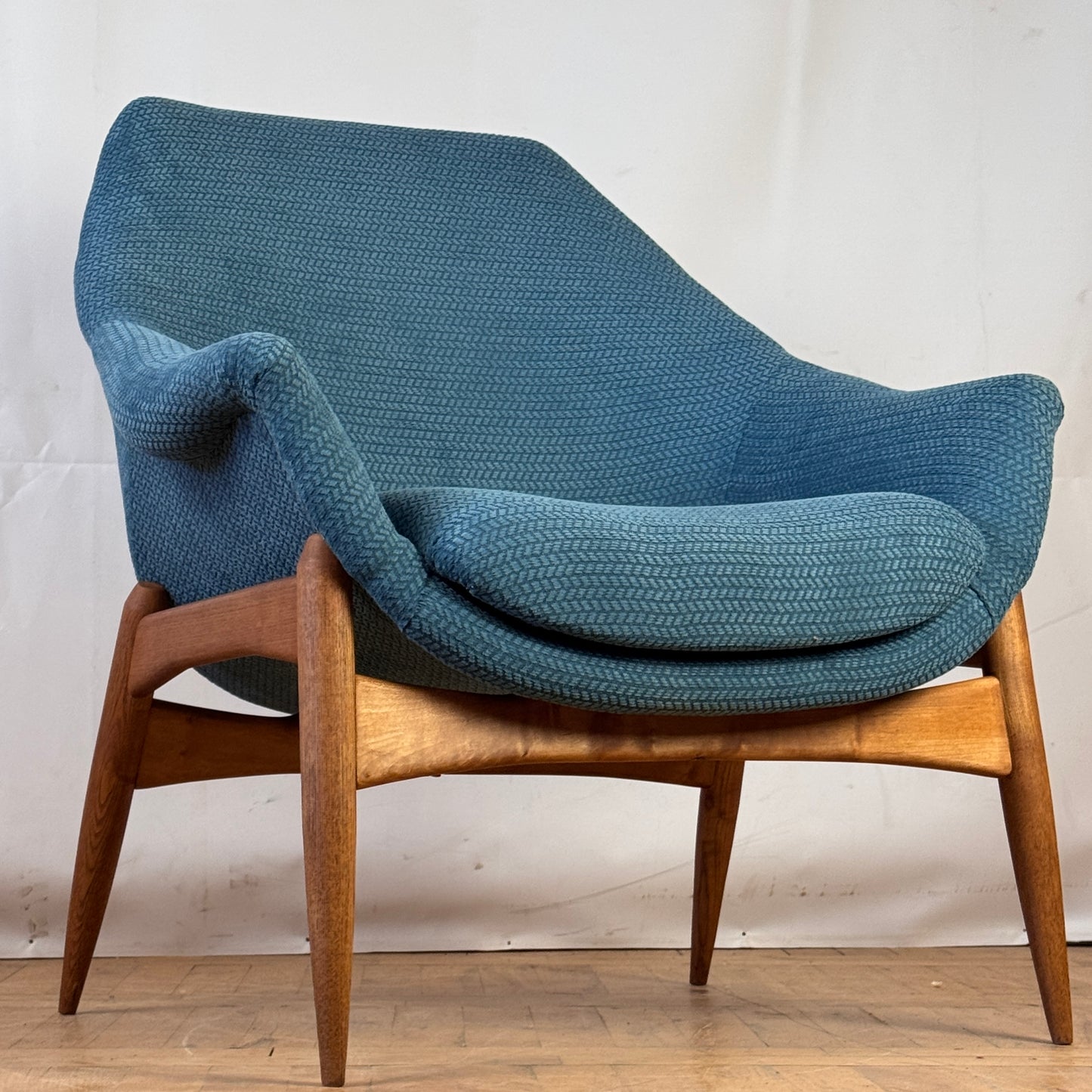 Pair of Hungarian Júlia Gaubek chairs 1960s