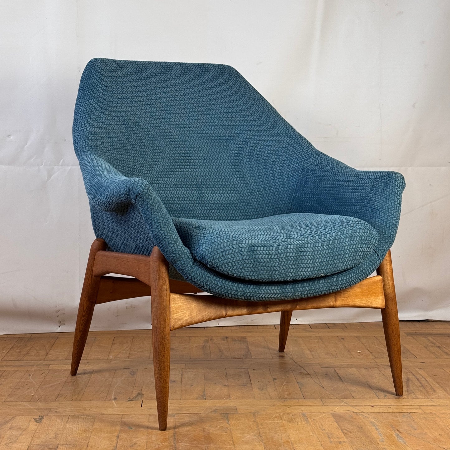 Pair of Hungarian Júlia Gaubek chairs 1960s