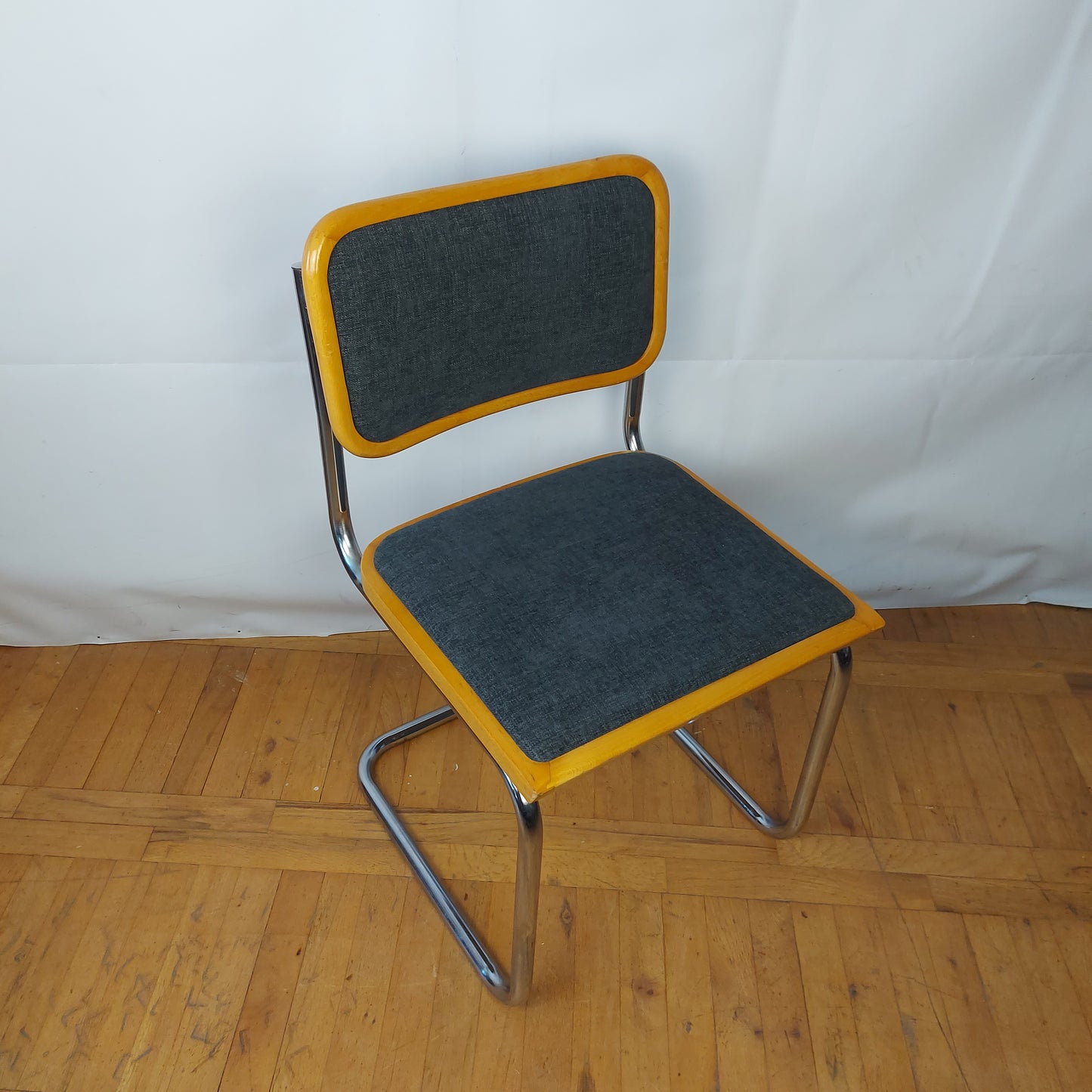 Chrome tubular steel Marcel Breuer "Cesca" style chair 1980s