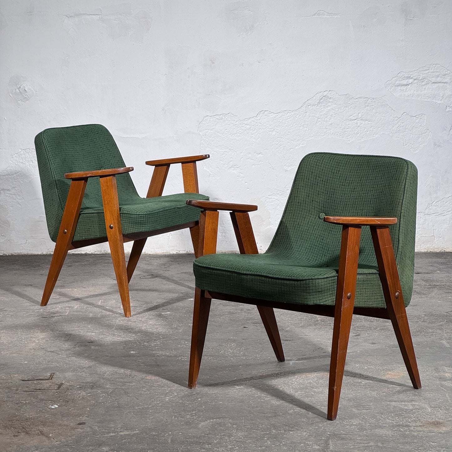 Chierowski Type 366 Lounge Chairs, Pair, 1960s