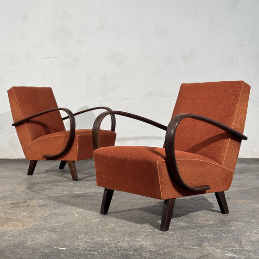 Pair of Jindřich Halabala Type-C Art Deco Armchairs, Czechoslovakia 1930s