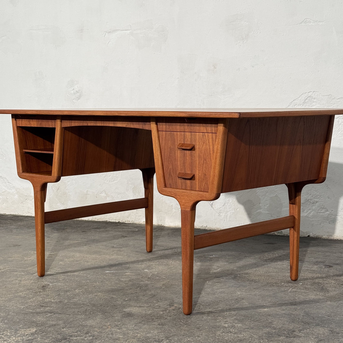 Teak Writing Desk Attributed to Carl Aage Skov for Munch Møbler, Denmark, 1960s