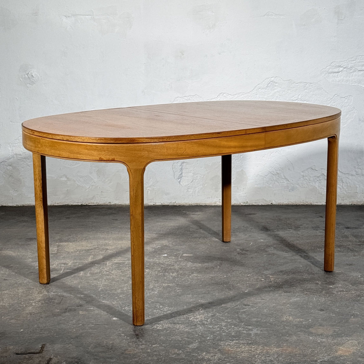 Nathan Extendable Oval Dining Table, 1960s
