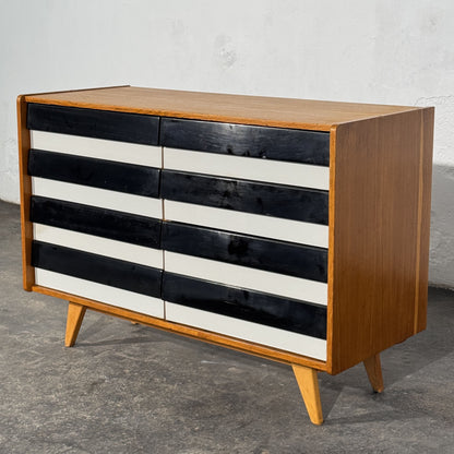Jiri Jiroutek U-453 Sideboard for Interier Praha, 1960s