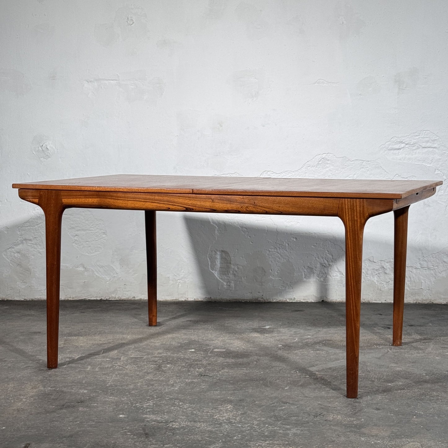 McIntosh T3 Teak Extending Dining Table by A.H. McIntosh and Co, 1960s